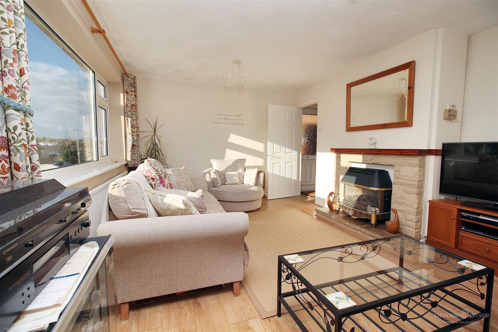 Chieveley Close, Tilehurst, Reading